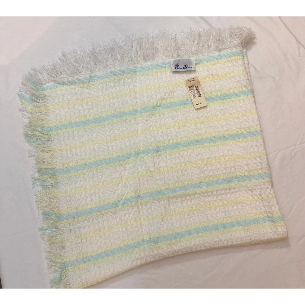NWT vintage baby kisses baby blanket. Neutral yellow green. Younkers